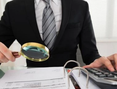 Ποια οικονομική ανάκαμψη; - Την τέταρτη υψηλότερη φορολογία στις χώρες του ΟΟΣΑ έχουν οι ελληνικές επιχειρήσεις